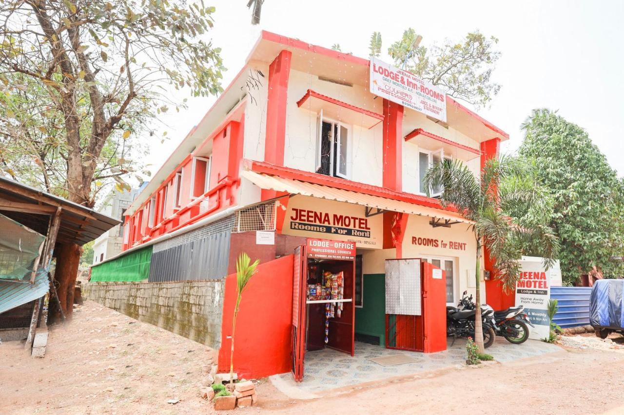 Spot On 68111 Jeena Motels Kollam Kültér fotó