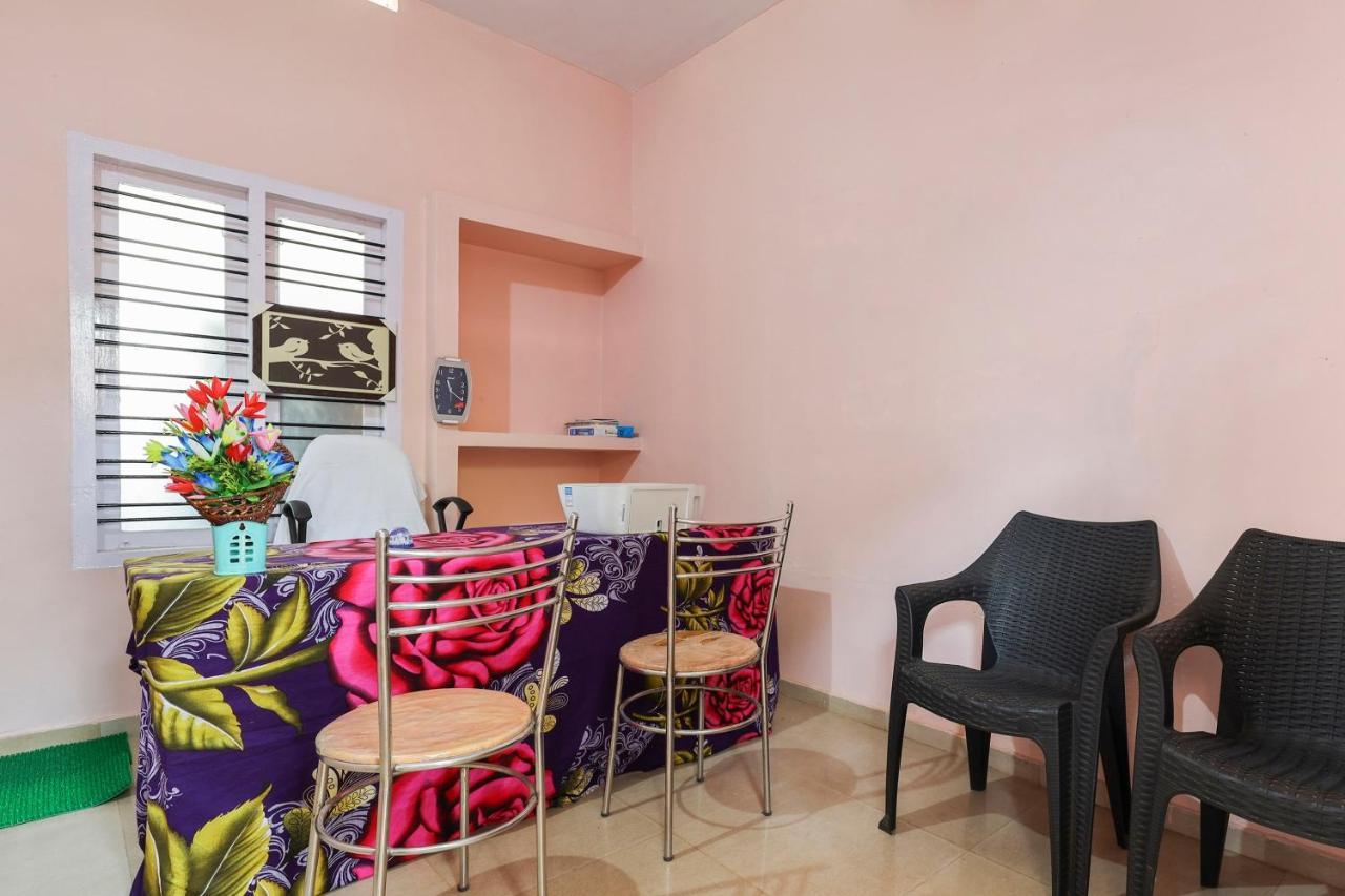 Spot On 68111 Jeena Motels Kollam Kültér fotó